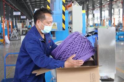 【邁好第一步 見到新氣象】企業(yè)春節(jié)&ldquo;不打烊&rdquo; 開足馬力生產(chǎn)忙