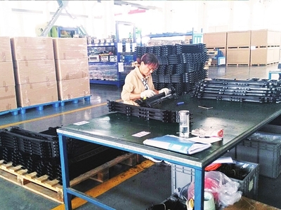 江蘇德福來汽車部件 專業汽車服務鑄就卓越品質